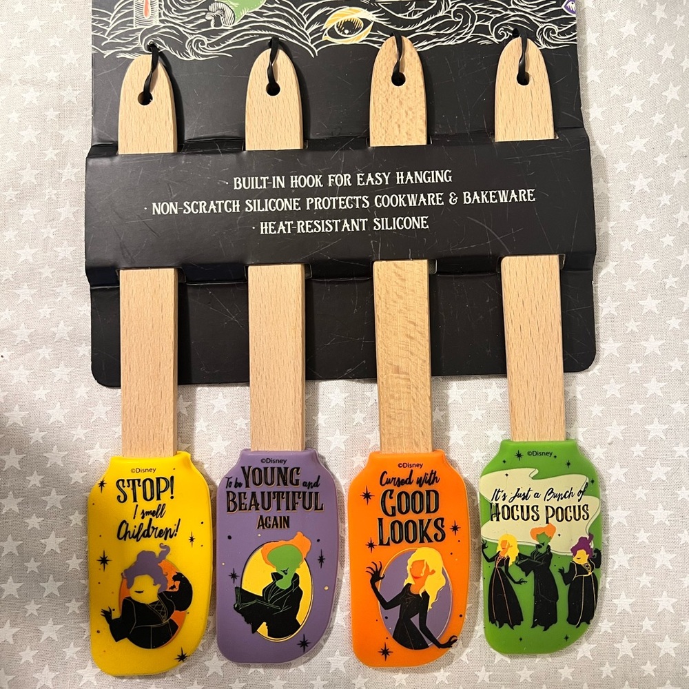 Disney Hocus Pocus 4 Pack Mini Spatula Set NWT NEW